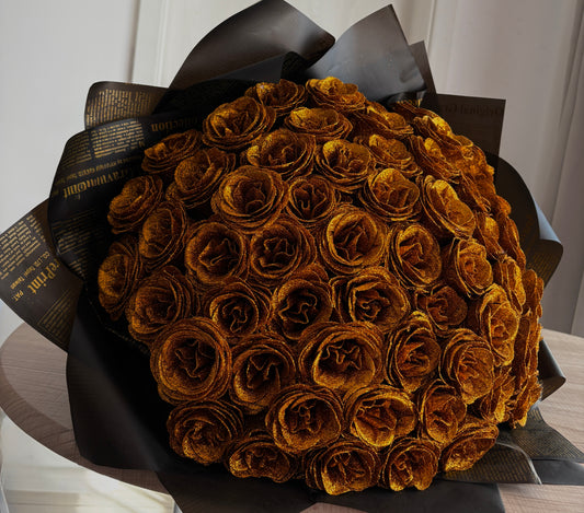 Golden Luxe Bouquet – Buchet Premium cu Trandafiri Aurii